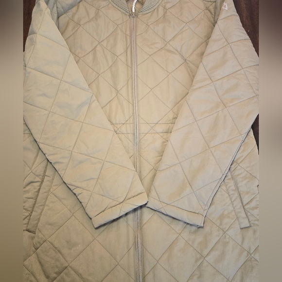 Alpine Design Quilted Jacket - Picture 8 of 11